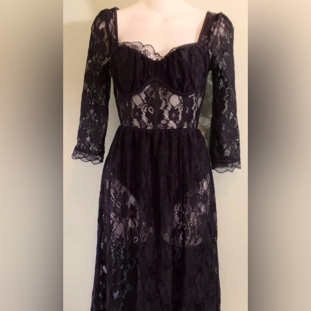 Halfheart Black Lace Midi Dress. Sweetheart Neckline. Three-quarter inch sleeve.
